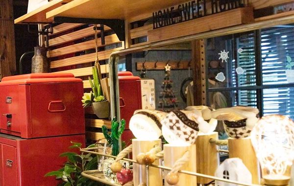 遊び心が溢れるカフェバーのようなオフィス。