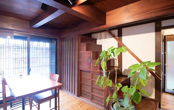 築130年のコーヒー屋さん。