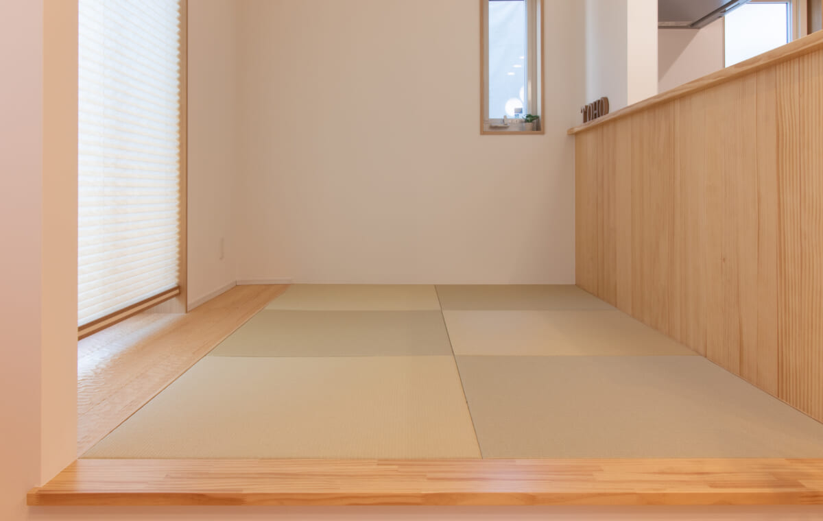 無垢ピノアースに囲まれて暮らす。