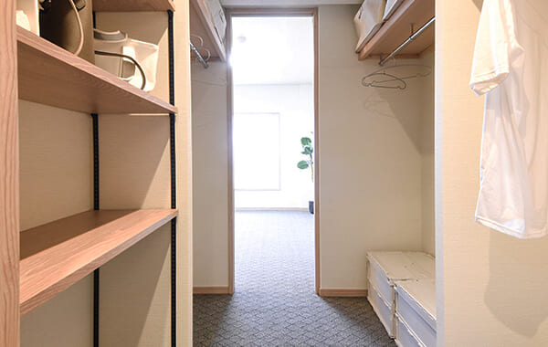 和のぬくもりと暮らしやすさが調和する住まい