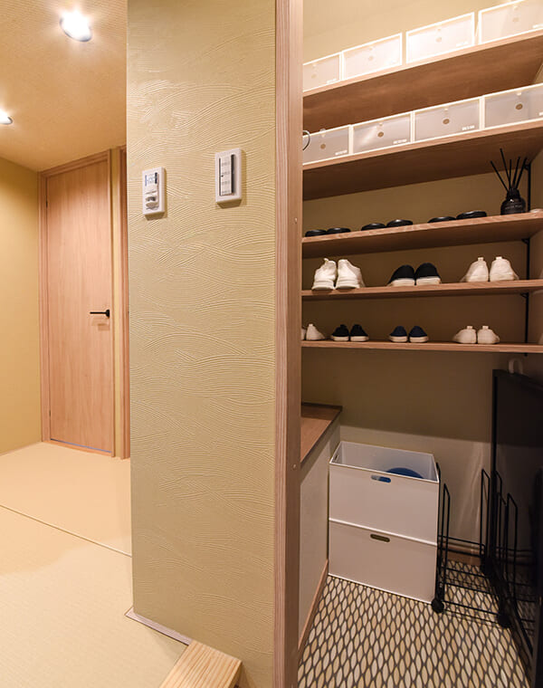 和のぬくもりと暮らしやすさが調和する住まい