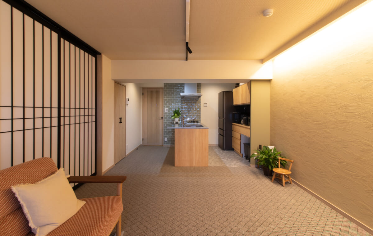 和のぬくもりと暮らしやすさが調和する住まい