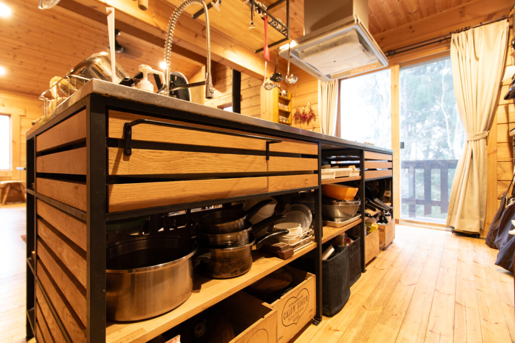 FRAME KITCHEN