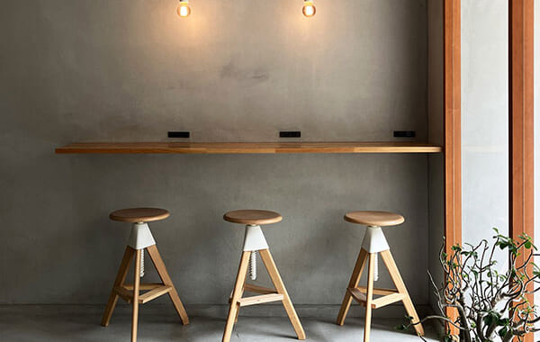 「色」でコーヒーを選ぶカフェ Hue Coffee Roaster